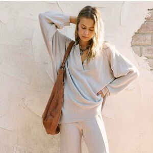 Free People Drea Elegant Light Grey Sweater for Women
